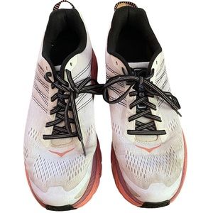 Hoka one Clifton size 9 running shoes nimbus cloud women’s